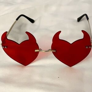 Devil Heart Red Sunglasses